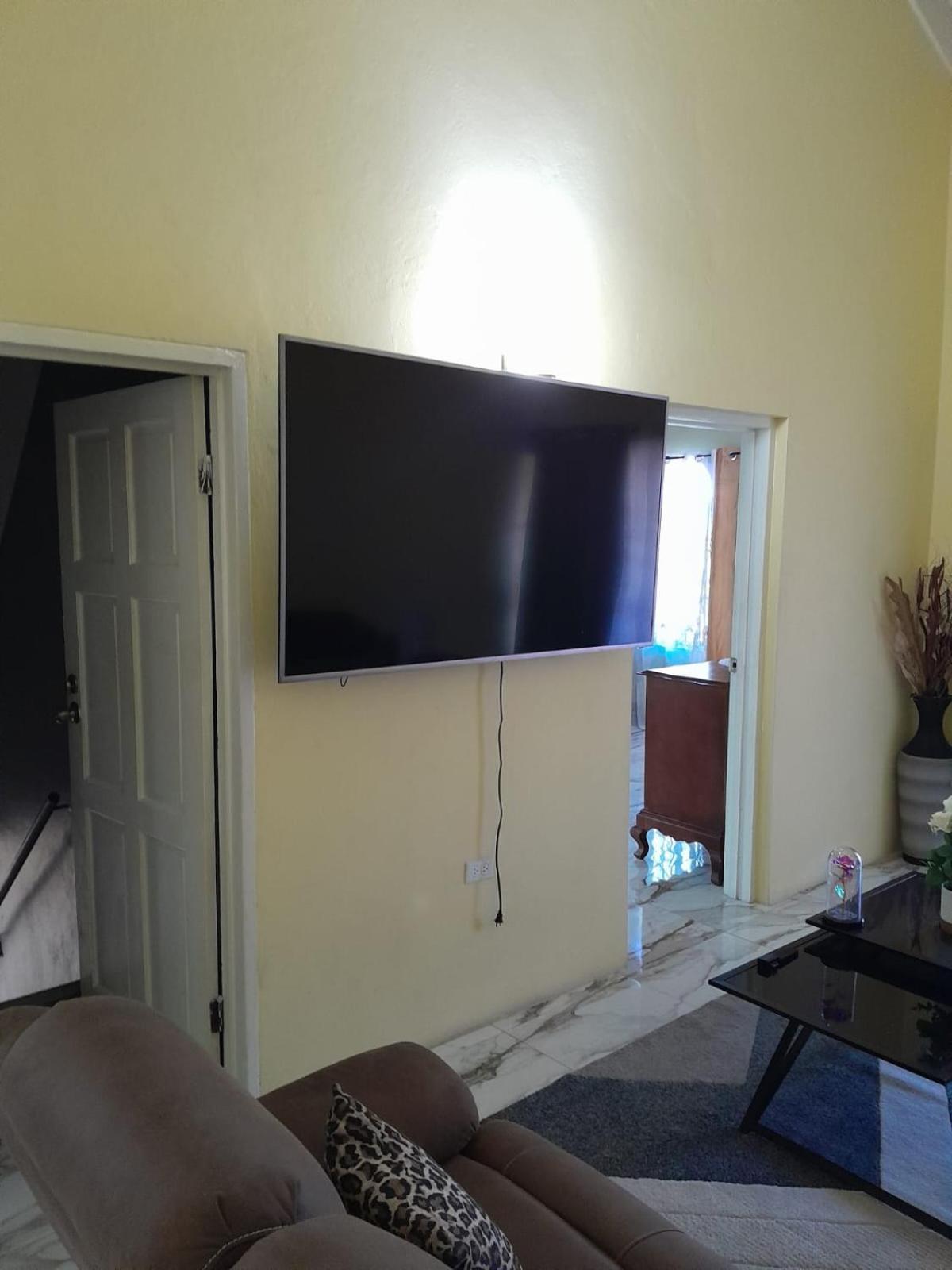 Jamaica Oasis Suite Portmore Luaran gambar